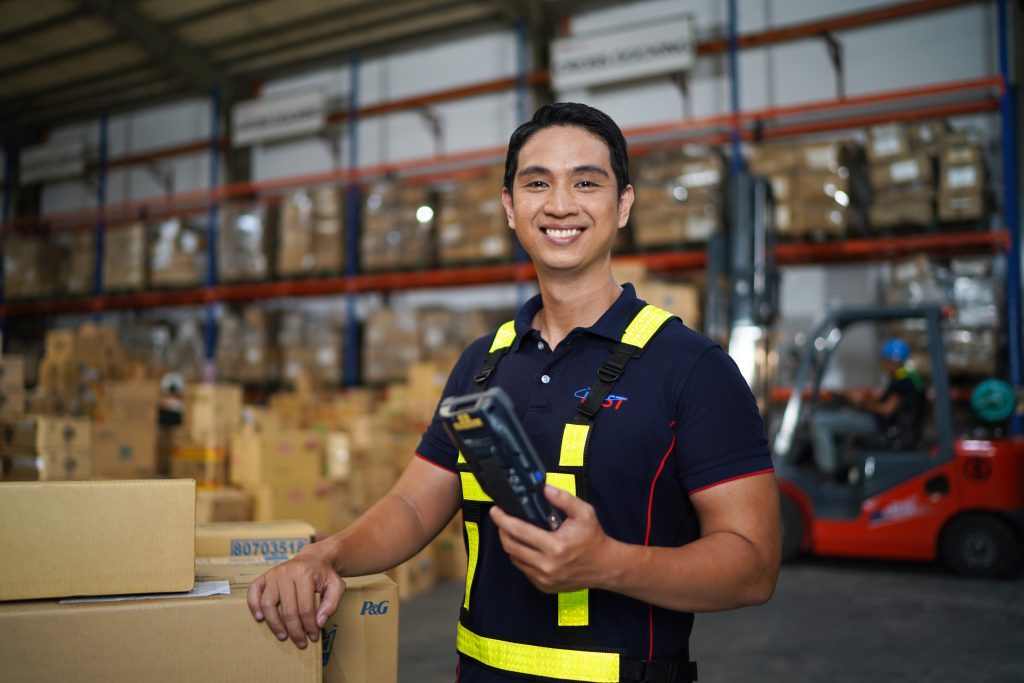 Flow by FAST, system-guided crossdock solution for direct-to-store deliveries