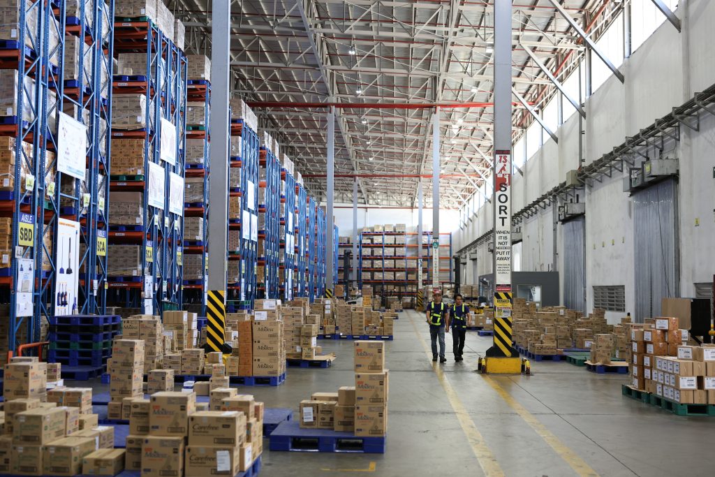 FAST Logistics Group is the leading end-to-end logistics provider in the Philippines. It operates over 160 warehouses and over 3,100 trucks nationwide.